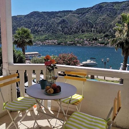 Duplex Apartman Lazaro Cattaro Esterno foto