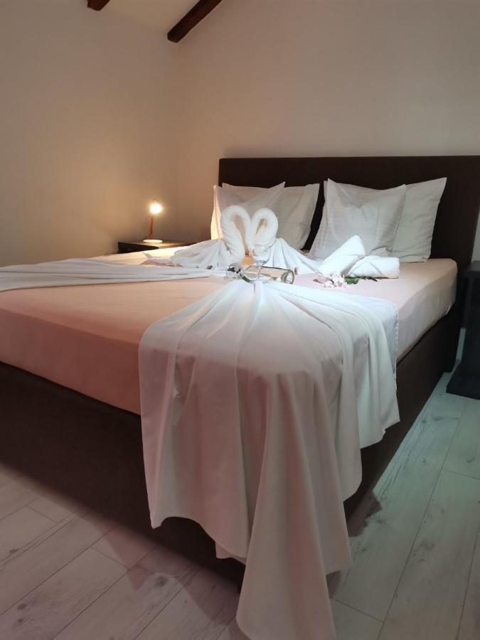 Duplex Apartman Lazaro Cattaro Esterno foto